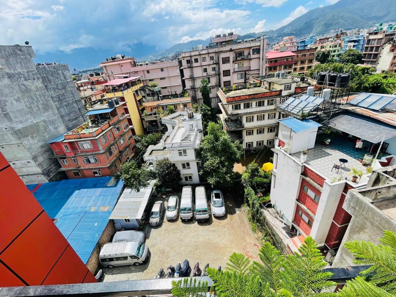 Hotel Timber House By Tara Group Kathmandu Esterno foto