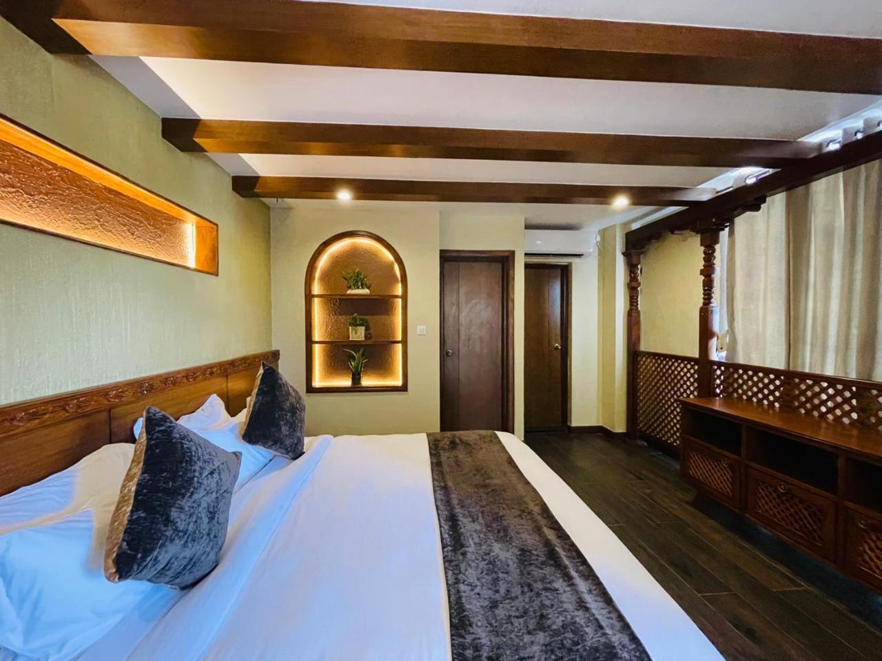 Hotel Timber House By Tara Group Kathmandu Esterno foto