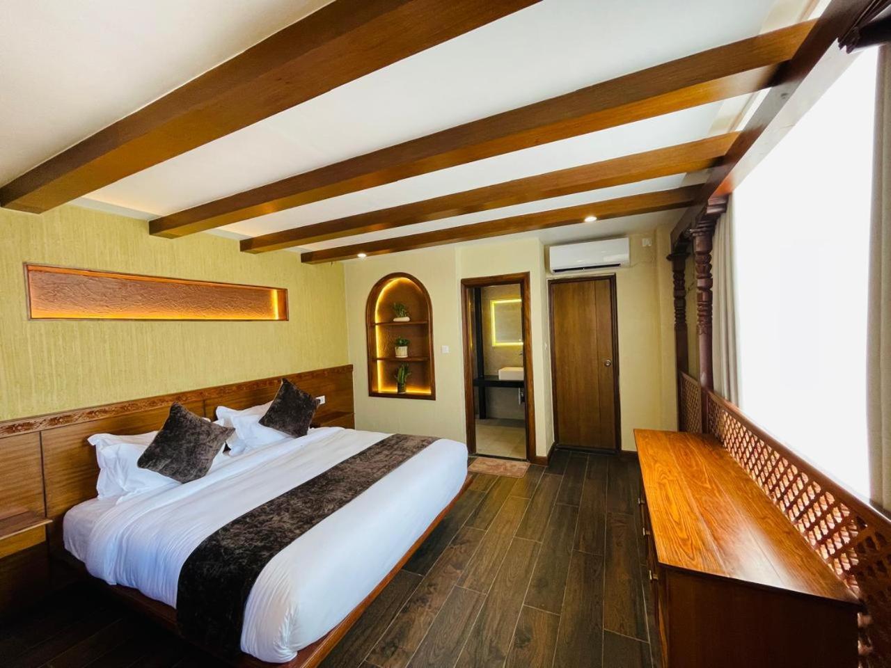 Hotel Timber House By Tara Group Kathmandu Esterno foto