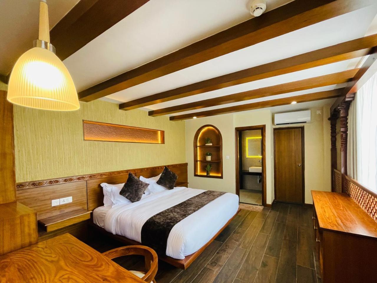 Hotel Timber House By Tara Group Kathmandu Esterno foto