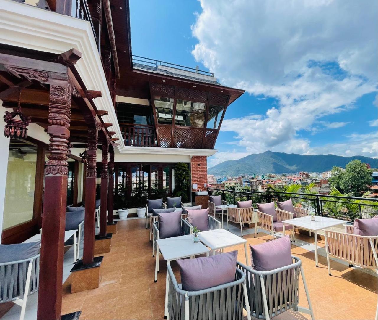 Hotel Timber House By Tara Group Kathmandu Esterno foto