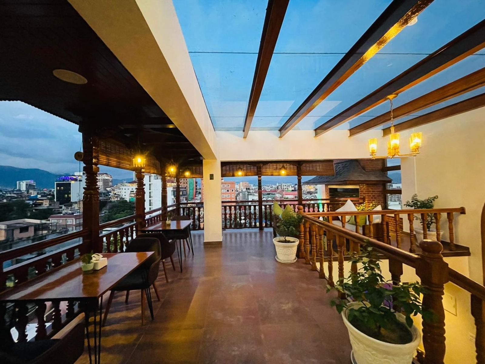 Hotel Timber House By Tara Group Kathmandu Esterno foto