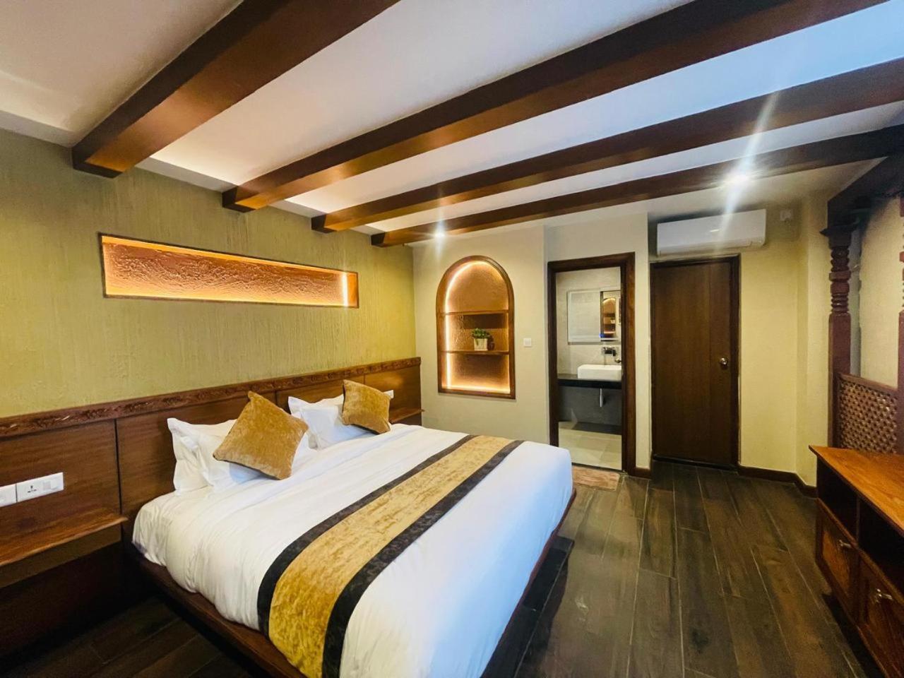 Hotel Timber House By Tara Group Kathmandu Esterno foto