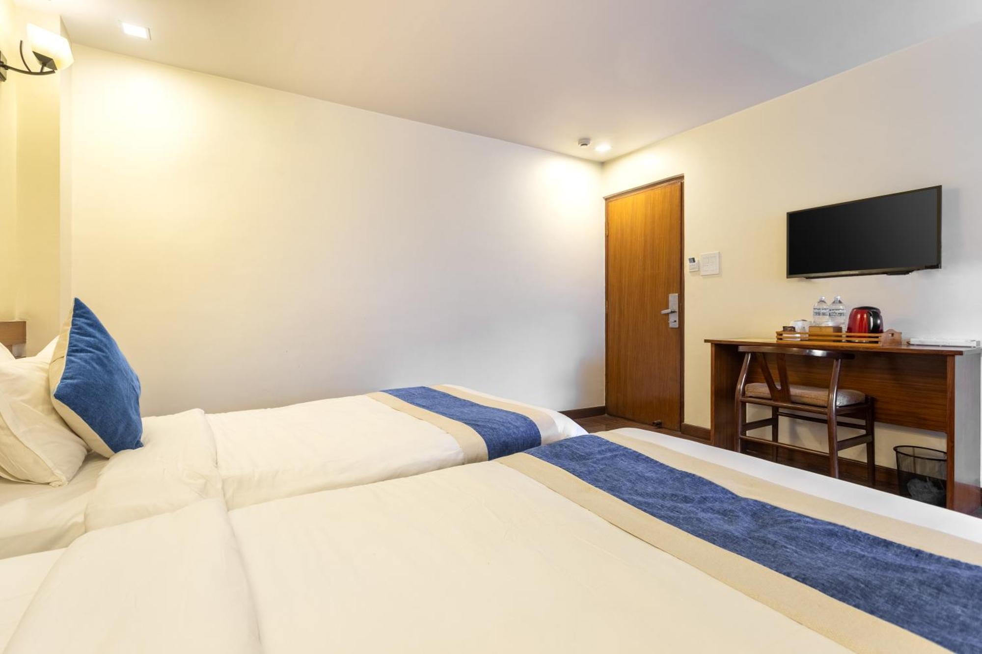 Hotel Timber House By Tara Group Kathmandu Esterno foto